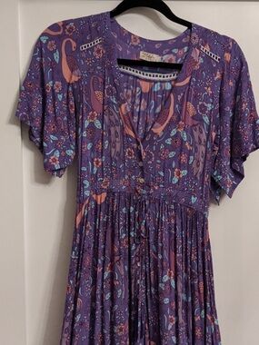 Wilde Bella Maxi Dress size XS button through gown